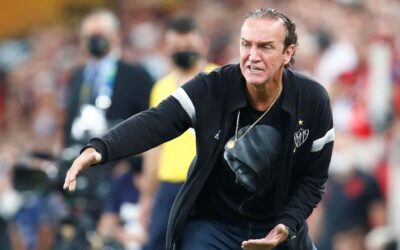 El Santos de Neymar contrata al técnico Cuca tras el despido del argentino Vojvoda