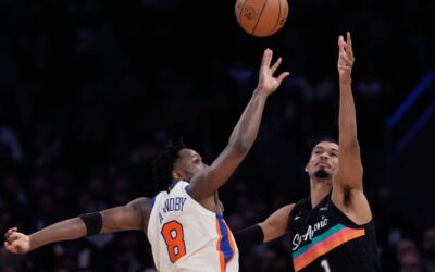 Knicks ganan 114-89 y cortan la racha de 11 triunfos de los Spurs