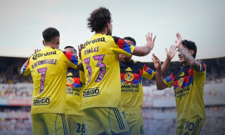 América vence 2-1 a Gallos