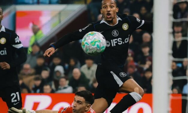 Chelsea aplasta a Aston Villa