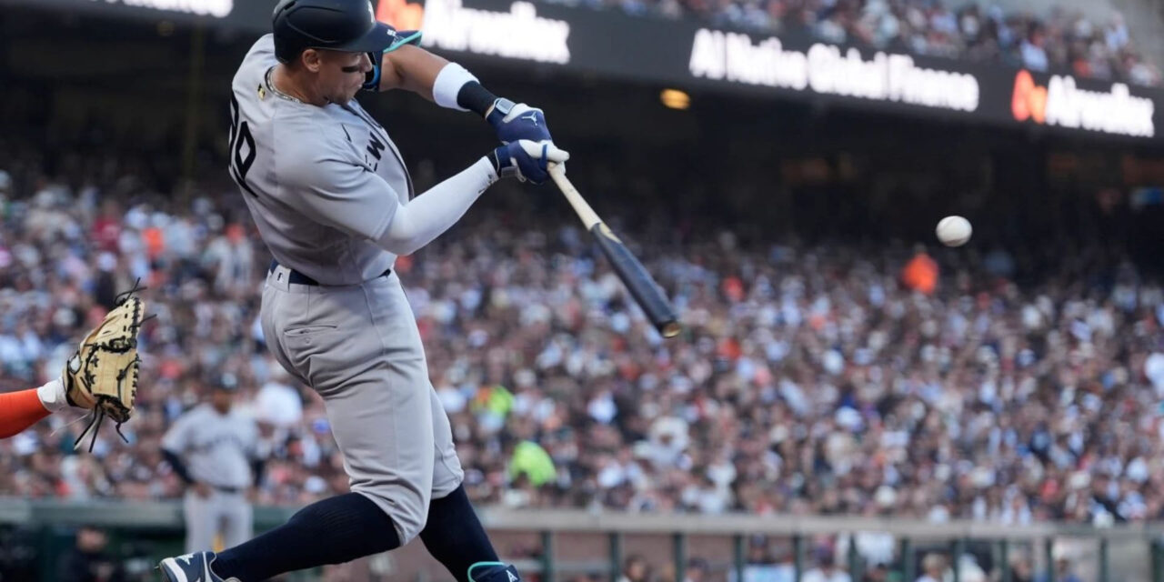 Aaron Judge conecta su segundo jonrón en dos juegos y los Yankees vencen a los Giants 3-1 para completar la barrida de la serie
