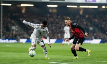 Fernandes anota y asiste con Man United, pero Bournemouth saca empate 2-2 en casa