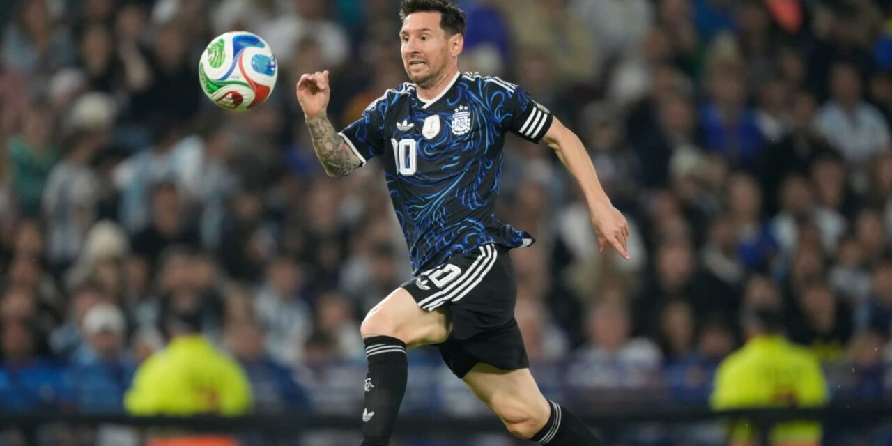 Argentina vence a Mauritania en amistoso; hinchada pide a Messi que juegue 6to Mundial