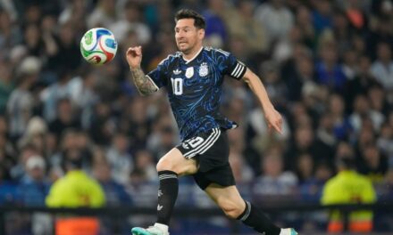 Argentina vence a Mauritania en amistoso; hinchada pide a Messi que juegue 6to Mundial