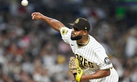 Vásquez y Tatis lideran a los Padres a una victoria de 3-0 sobre los Tigres para evitar la barrida