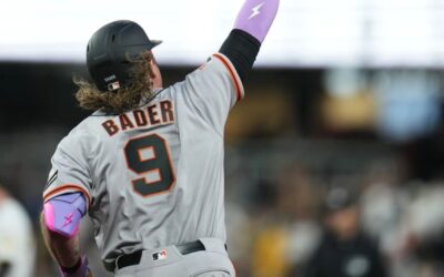 Vitello y los Gigantes logran su 1ra victoria al vencer 3-2 a Padres y Bader jonronea
