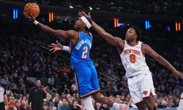 Holmgren y Gilgeous-Alexander ayudan al Thunder a vencer a los Knicks
