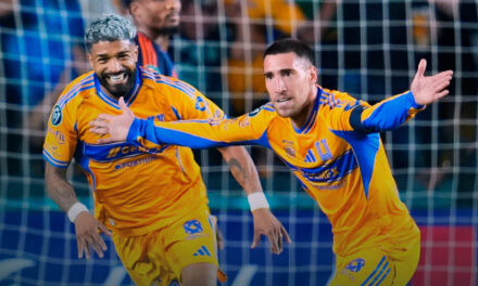 Tigres remonta y avanza en Concachampions