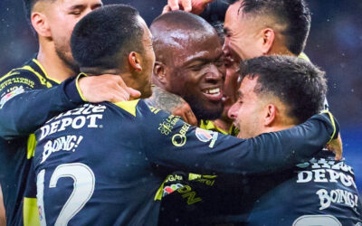 Pachuca exhibe a Rayados