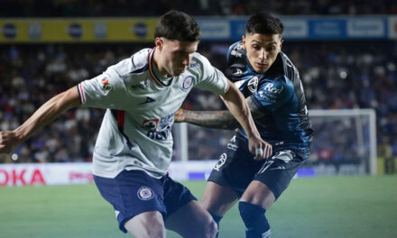 Cruz Azul no puede vencer a Gallos