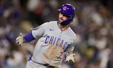Swanson sacude a los Dodgers con un jonrón en la novena y los Cachorros ganan 10 seguidos