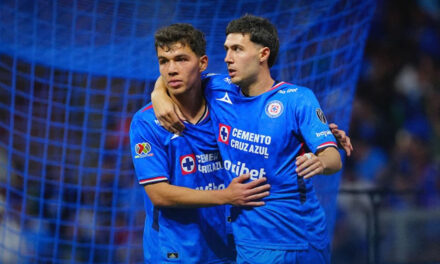 Cruz Azul golea a Necaxa 