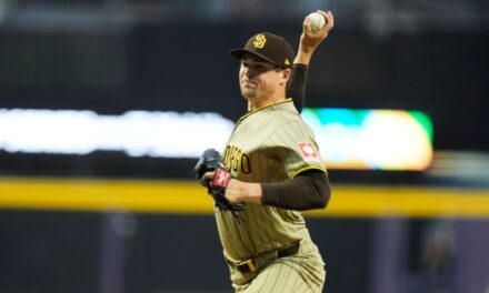 Miller impone marca de dominio y los Padres remontan para vencer 6-4 a Arizona en Ciudad de México