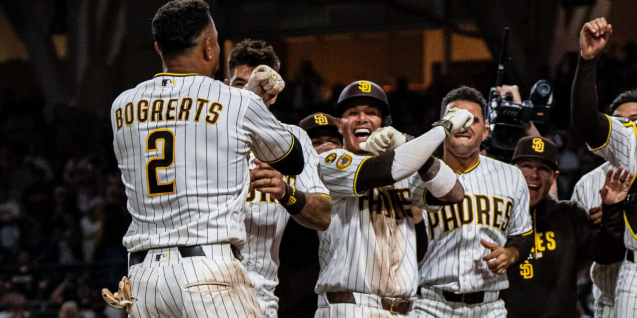 Bogaerts pega grand slam en la 12ª Padres dejan en el terreno a Rockies