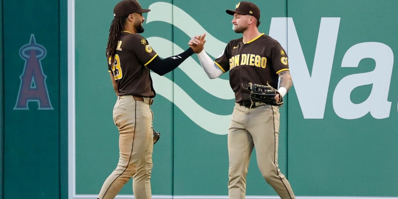 Los Padres logran remontada gracias a Laureano y Tatis, que dan victoria a Padres sobre los Angels por 4-1