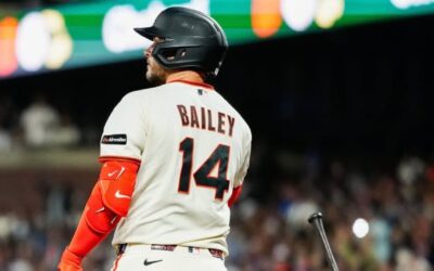 Bailey rompe el empate sin carreras con un jonrón de tres en la séptima tras la salida de Ohtani; los Giants ganan 3-0.