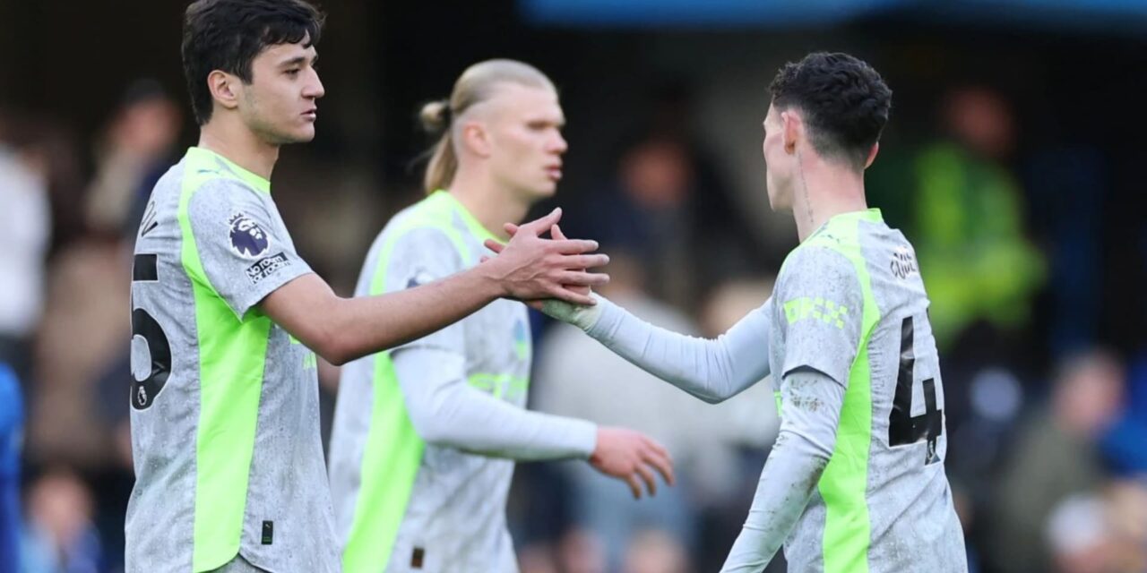 Manchester City se acerca al Arsenal en la lucha por el título con una victoria 3 -0 sobre el Chelsea