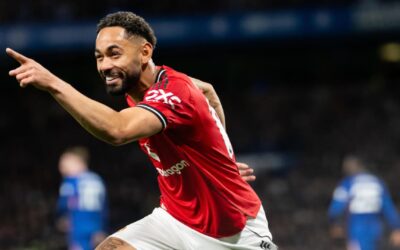 Cunha rehabilita al United y el Chelsea toca fondo