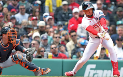El sencillo de dos carreras de Ceddanne Rafaela que rompió el empate le dio la victoria a los Red Sox por 8-6 sobre los Tigers en el Día de los Patriotas.
