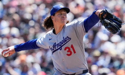 Glasnow y Scott se combinan para un juego de 1 hit y Dodgers vencen 3-0 a Gigantes
