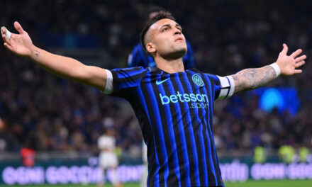Doblete de Martínez ayuda al Inter a golear 5-2 a la Roma y seguir en la pelea por el título