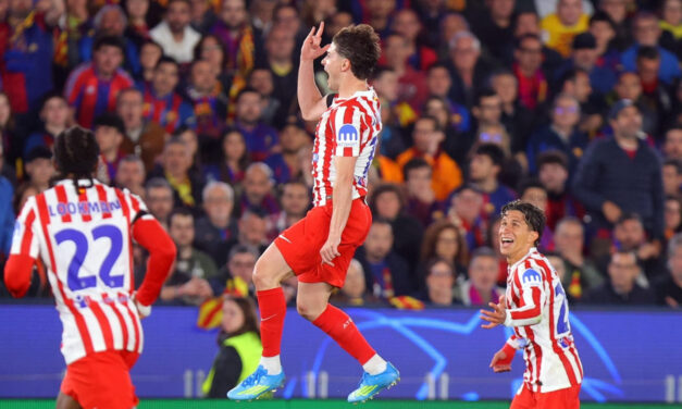 Con golazo de Álvarez, el Atlético golpea 2-0 al Barcelona en ida de cuartos de la Champions