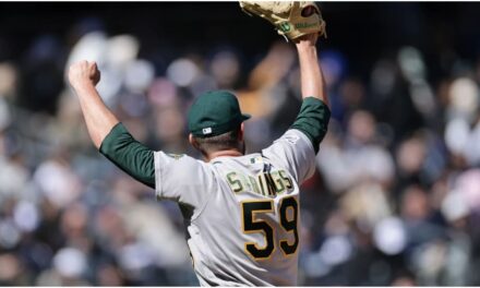 Jeffrey Springs lleva juego sin hits al séptimo y A’s doblegan 1-0 a Yankees