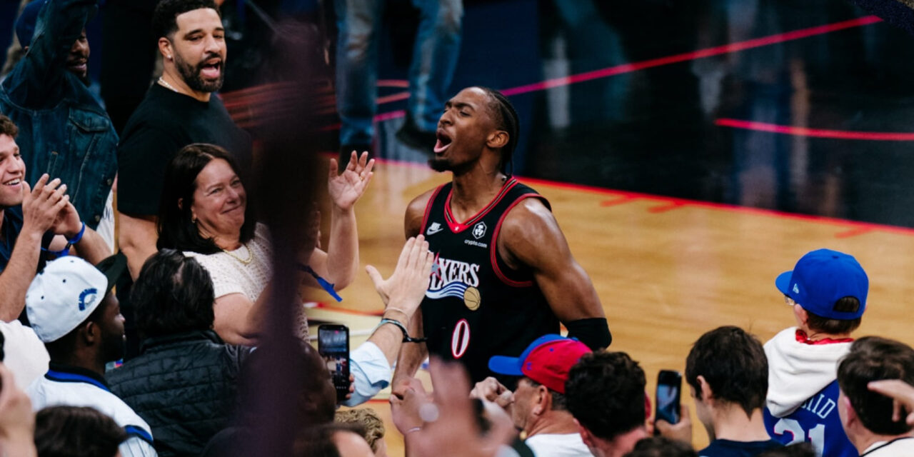 Tyrese Maxey anota 31 y 76ers vencen a Magic 109-97 en el play-in; van ante Celtics