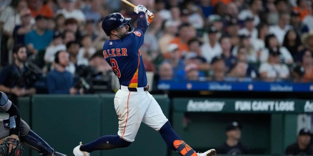 Arrighetti permite 1 carrera en 7 entradas, Walker tiene 4 carreras impulsadas; los Astros vencen a los Yankees 7-4.