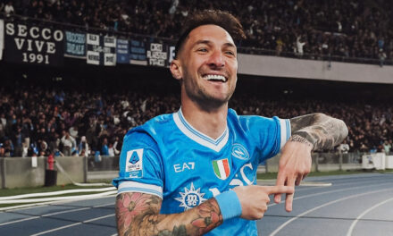 Gol tardío deja al Napoli segundo en la Serie A