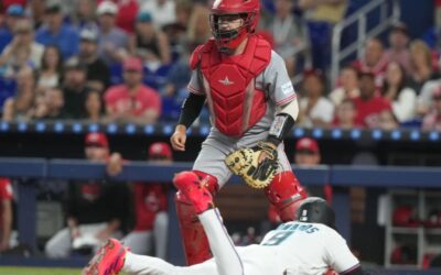 Caissie y Sanoja conectan 3 hits cada uno en victoria de Marlins ante Rojos, 8-1