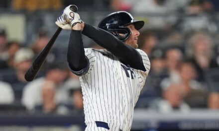 McMahon rompe su mala racha con jonrón para los Yankees en la victoria por 4-2 sobre los Royals