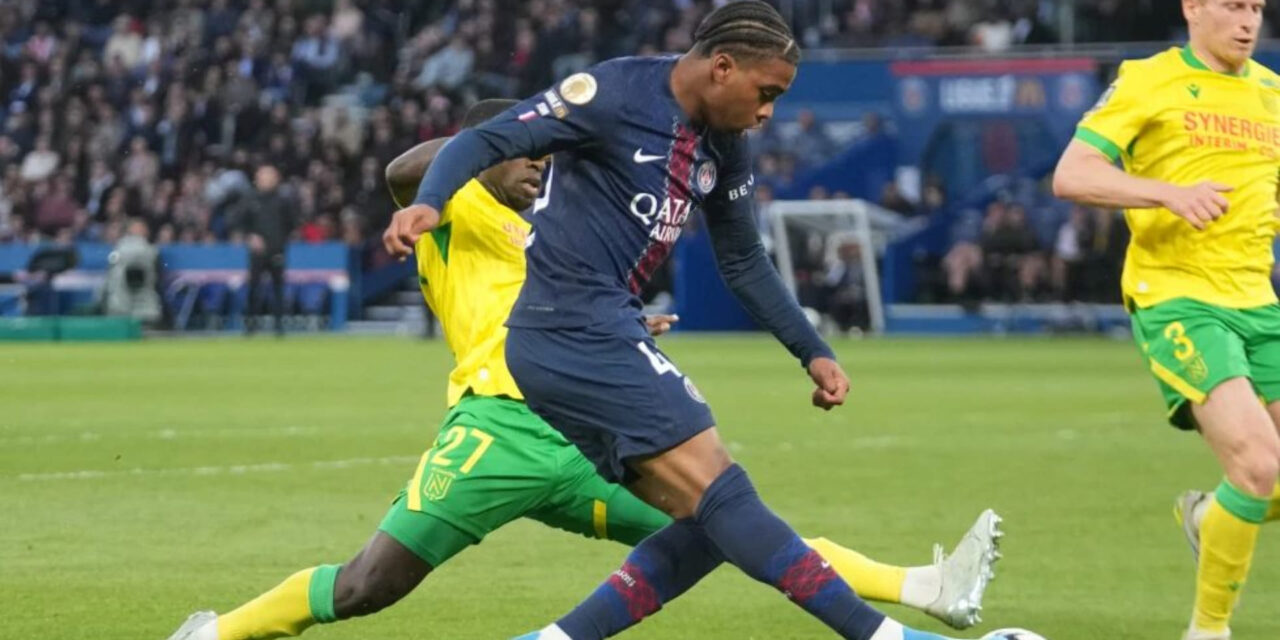 PSG se recupera y saca ventaja de 4 puntos en la liga francesa. Estrasburgo avanza a final de Copa