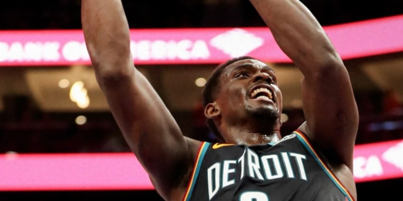 Jalen Duren anota 20 puntos y Pistons arrollan 118-100 a Hornets
