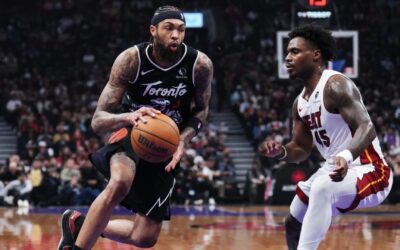 Ingram anota 38 puntos, su mejor marca de la temporada, y los Raptors se acercan a los playoffs al vencer al Heat