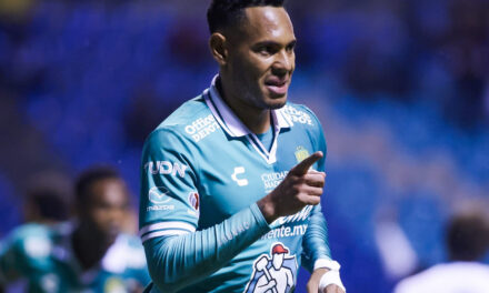 León derrota a Puebla 