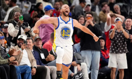 Curry y Horford guían a Warriors a triunfo 126-121 ante Clippers con gran remontada en el play-in