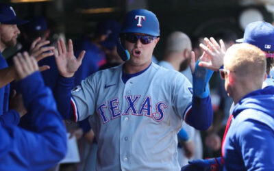 Rangers remontan con 4 carreras en la 9na entrada y vencen a Atléticos por 9-6