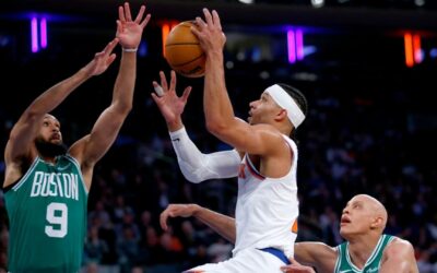 Los Knicks siguen con vida en la lucha por el segundo puesto en el Este, tras vencer a los Celtics
