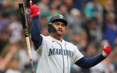 Josh Naylor explota con dos jonrones y cinco impulsadas en la barrida de Marineros a Astros