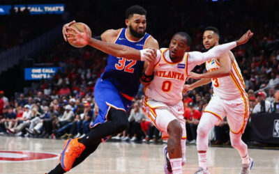 Towns logró un triple-doble y los Knicks vencieron a los Hawks 114-98 para empatar la serie 2-2.