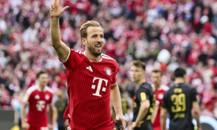 El Bayern cierra la Bundesliga con goleada y triplete de Kane