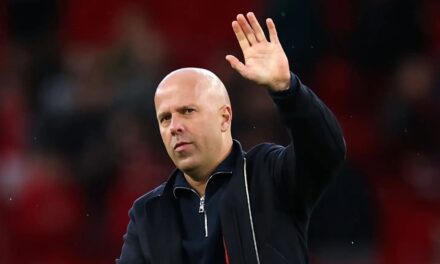 Liverpool despide al técnico Arne Slot, un año después de ganar la Premier