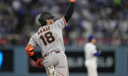 Los Giants vencieron a los Dodgers 6-2 gracias a los jonrones consecutivos de Bader y Haase ante Yamamoto.