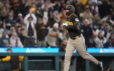 Castellanos, Durán y Sheets disparan jonrones y Padres vencen a Marineros por 7-4