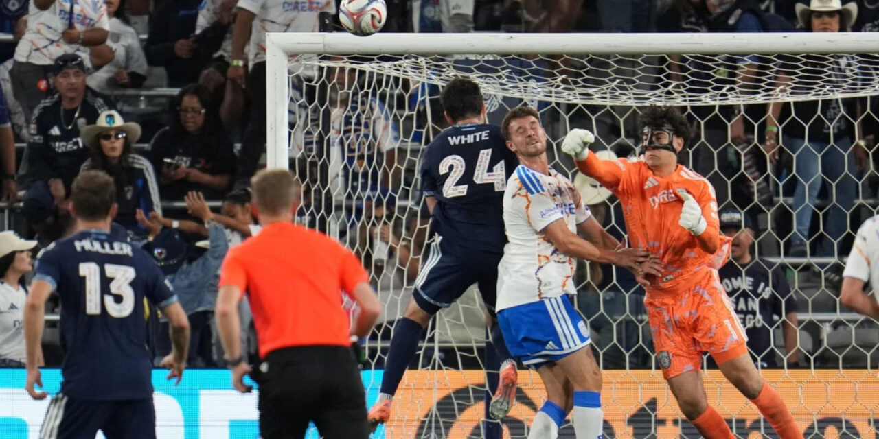 Victoria de Whitecaps sobre San Diego FC  por 4-2.