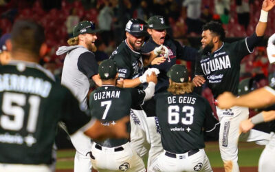 Toros deja en el terreno a Sultanes para asegurar serie en extra innings