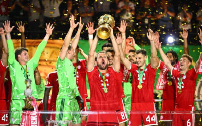 Triplete de Kane lleva al Bayern Múnich al título de Copa alemana al vencer al Stuttgart en la final