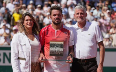 Wawrinka se despide de forma emotiva del Abierto de Francia tras perder en primera ronda