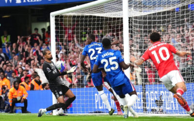 Forest vence 3-1 a Chelsea
